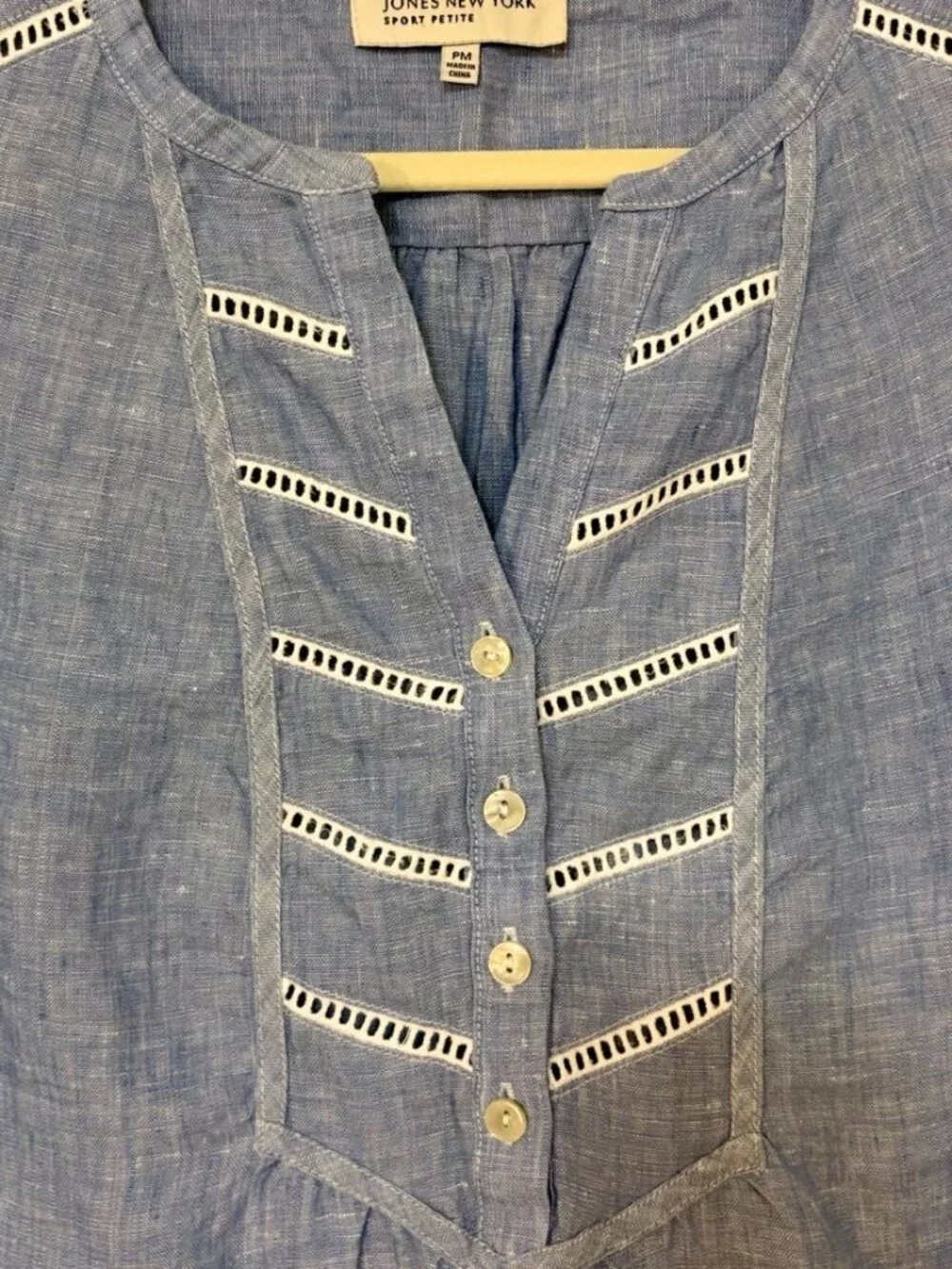 Jones New York Blue Linen Short Sleeve Blouse with White Trim Medium Petite MP - Picture 4 of 7
